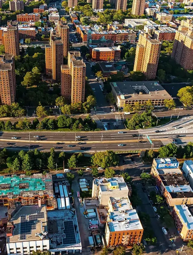 The Bronx - Image by TierneyMJ / Shutterstock.com