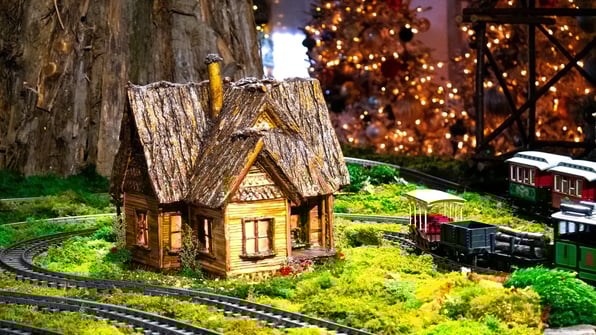 New York Botanical Garden Holiday Train Show - Image by Derek Scott Russell / Shutterstock.com